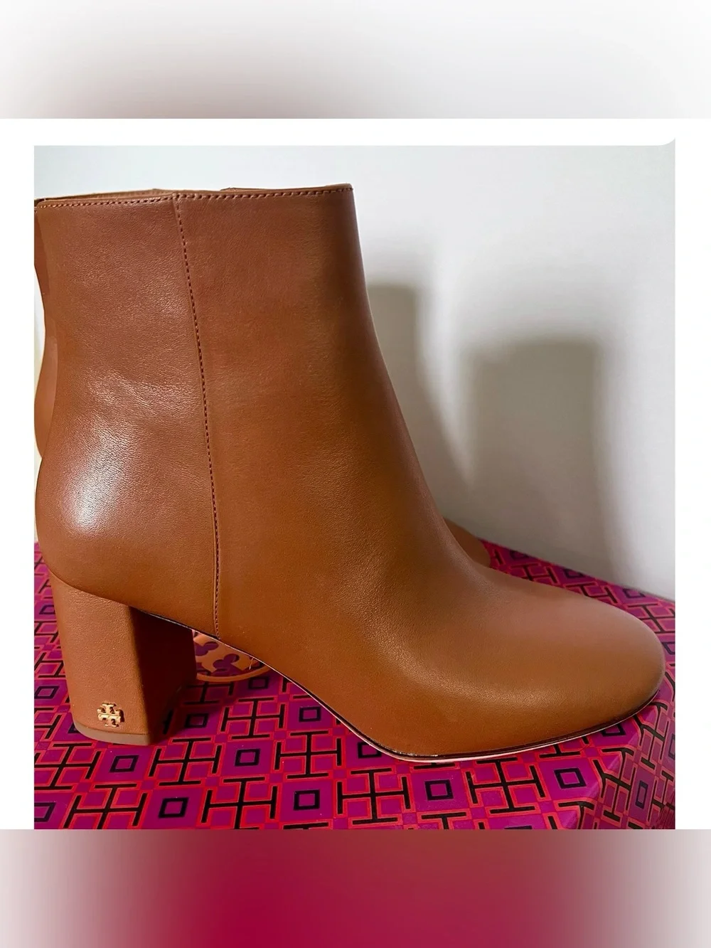 Tory Burch Smooth Cognac Leather Brooke Booties Size 9